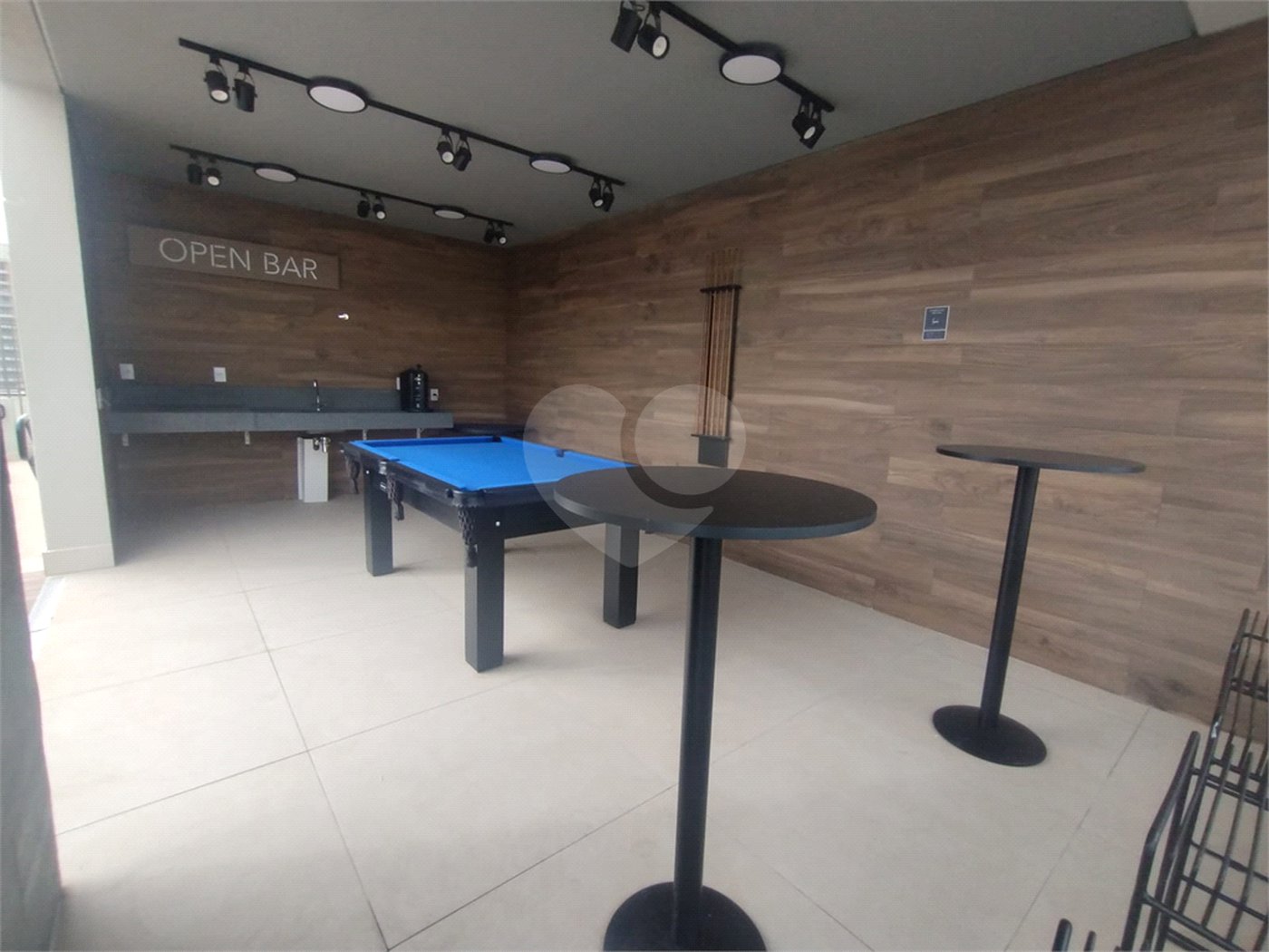 Apartamento à venda ou para alugar com 1 quarto em Pinheiros, São Paulo, SP