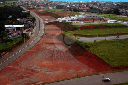 Terreno à venda no condomínio Loteamento Vila Romana, Bragança Paulista - SP