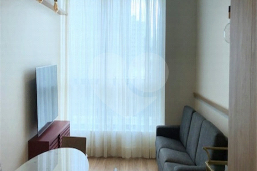 Flat à venda com 1 suíte em Santana, São Paulo, SP