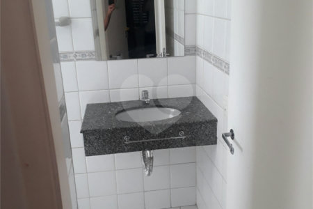 Apartamento à venda com 2 quartos em Vila Cordeiro, São Paulo, SP