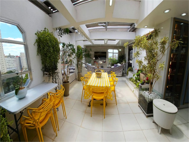 Cobertura à venda com 5 quartos, sendo 2 suítes,  em Santana, São Paulo, SP