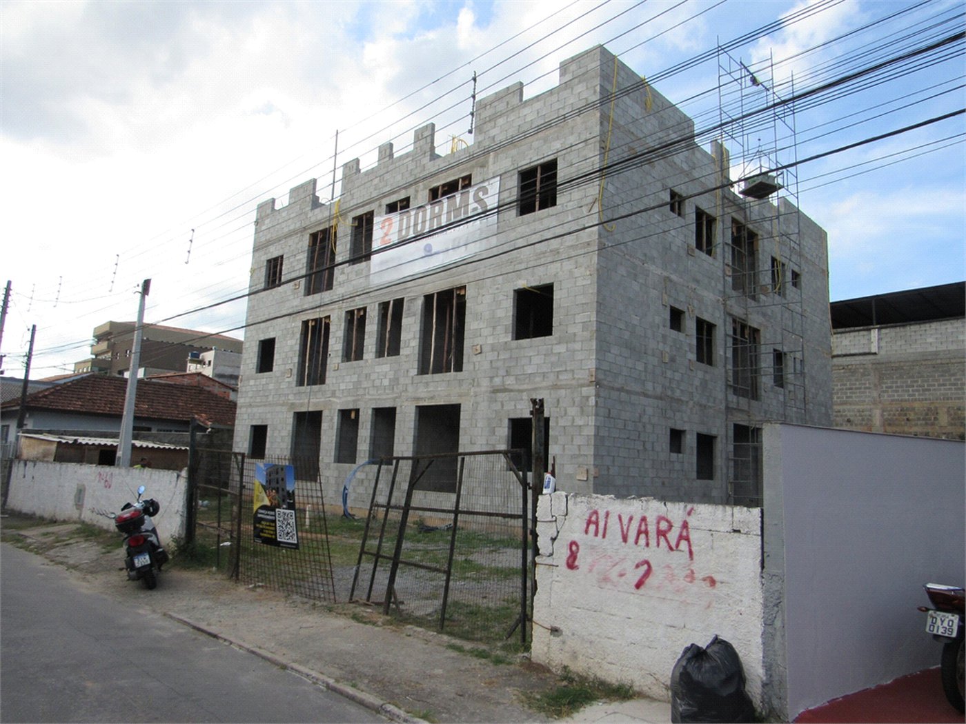 Casa à venda com 2 quartos no condomínio Edifício Cristo Rei, Arujá - SP