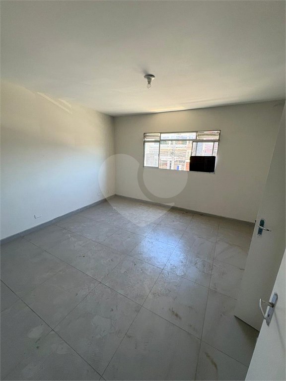 Apartamento para alugar com 1 quarto em Jardim Dona Benta, Suzano, SP