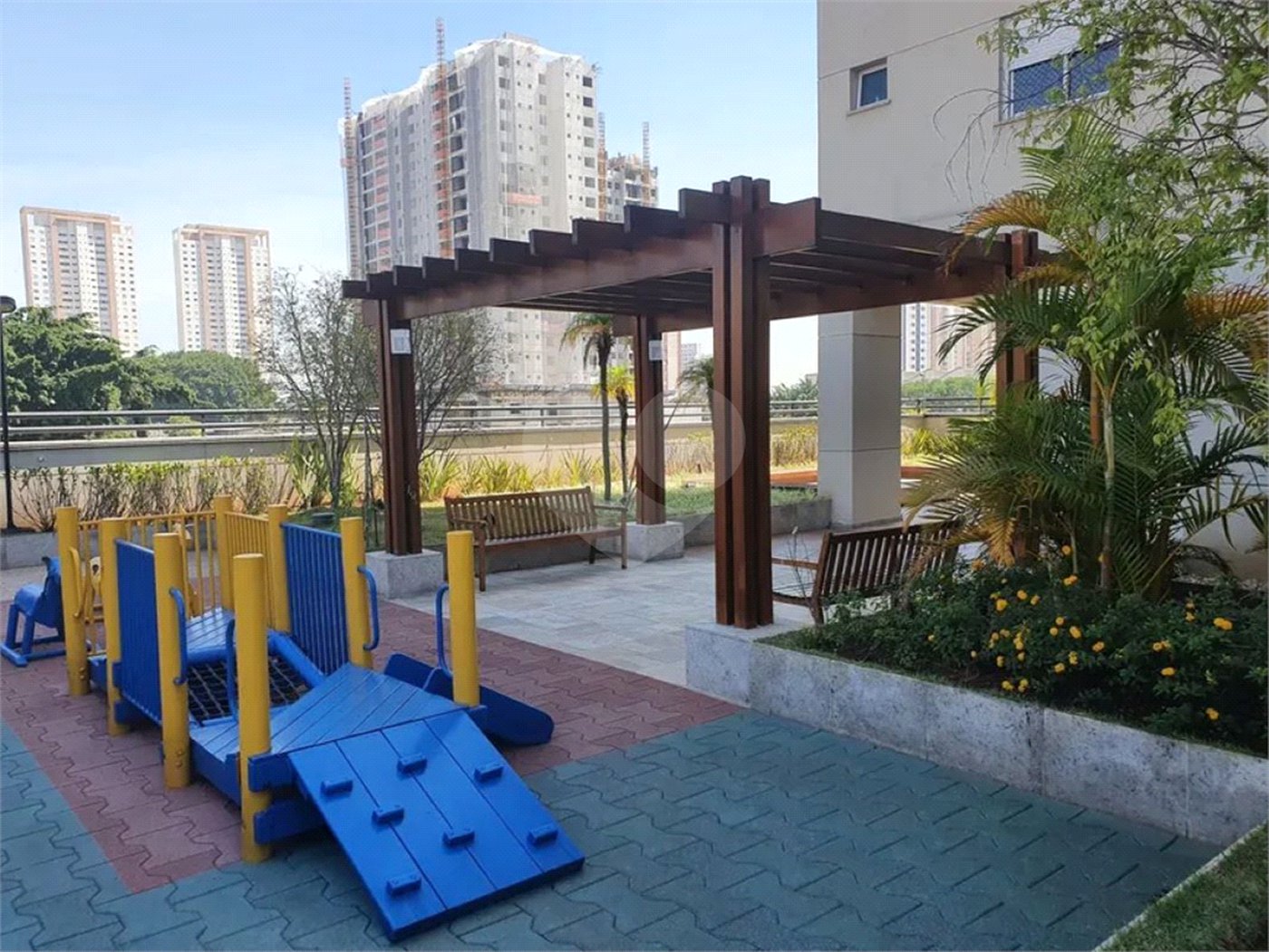 Apartamento à venda com 3 suítes em Parque São Jorge, São Paulo, SP