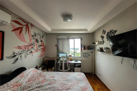 Apartamento à venda com 3 quartos, sendo 1 suíte,  em Vila Clementino, São Paulo, SP