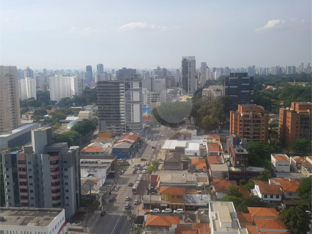 Sala à venda em Alto da Boa Vista, São Paulo, SP