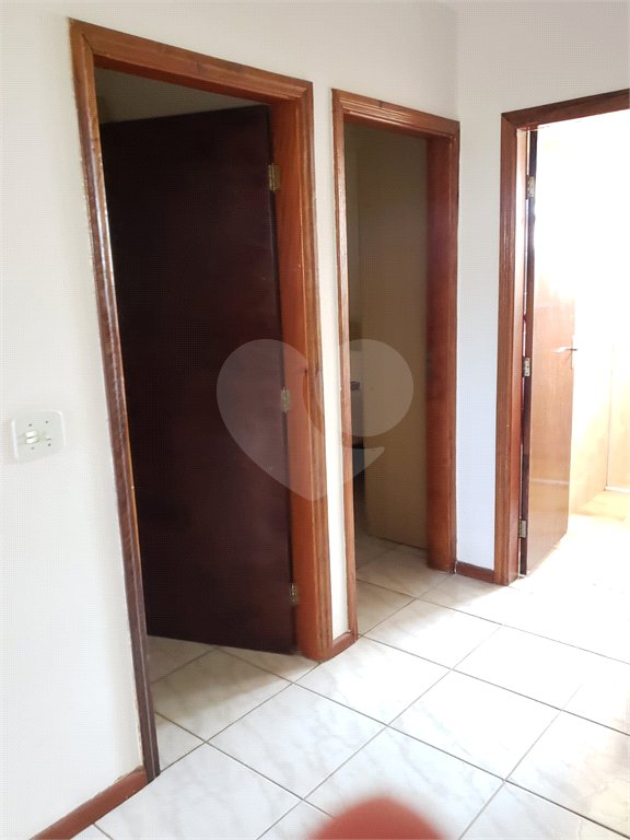 Casa à venda com 4 quartos, sendo 2 suítes,  no condomínio Acmti - Colinas do Mosteiro, Terras de Itaici e Recanto dos Pássaros, Indaiatuba - SP