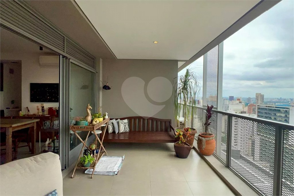 Apartamento à venda com 1 suíte em Pinheiros, São Paulo, SP