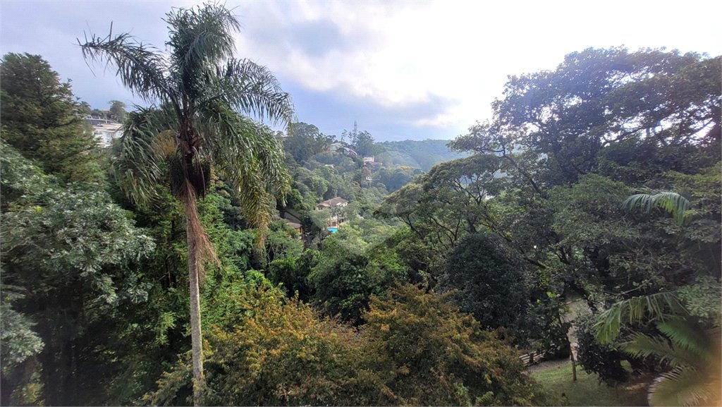 Casa à venda com 4 suítes no condomínio Parque Imperial da Cantareira, Mairiporã - SP