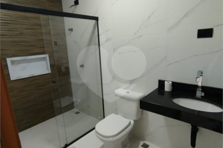 Casa à venda com 3 quartos, sendo 2 suítes, em Cachoeirinha, Bom Jesus dos Perdões, SP