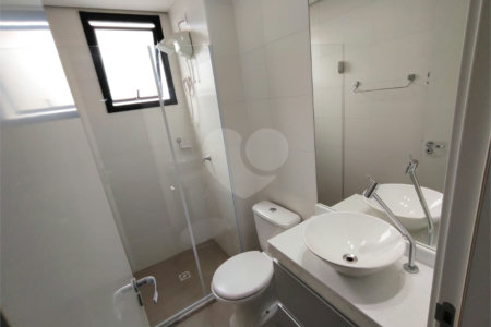 Apartamento à venda ou para alugar com 3 quartos, sendo 2 suítes, em Vila Ginez, Itapetininga, SP
