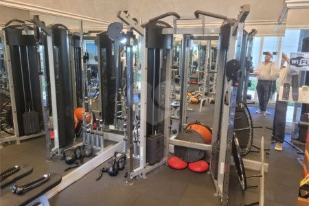 Apartamento à venda com 3 quartos, sendo 2 suítes, em Vila Uberabinha, São Paulo, SP