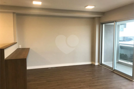 Apartamento à venda com 1 quarto em Chácara Santo Antônio, São Paulo, SP