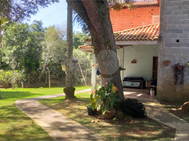 Sítio à venda com 4 quartos, sendo 2 suítes,  em Chácara Real (caucaia do Alto), Cotia, SP