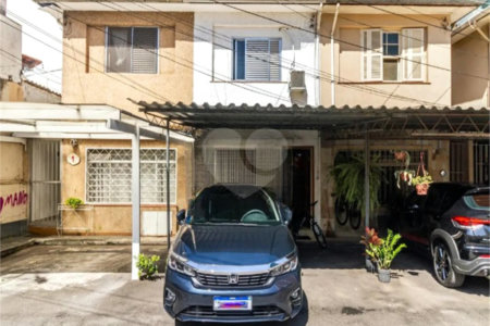 Casa de Vila à venda ou para alugar com 3 quartos em PINHEIROS, São Paulo, SP
