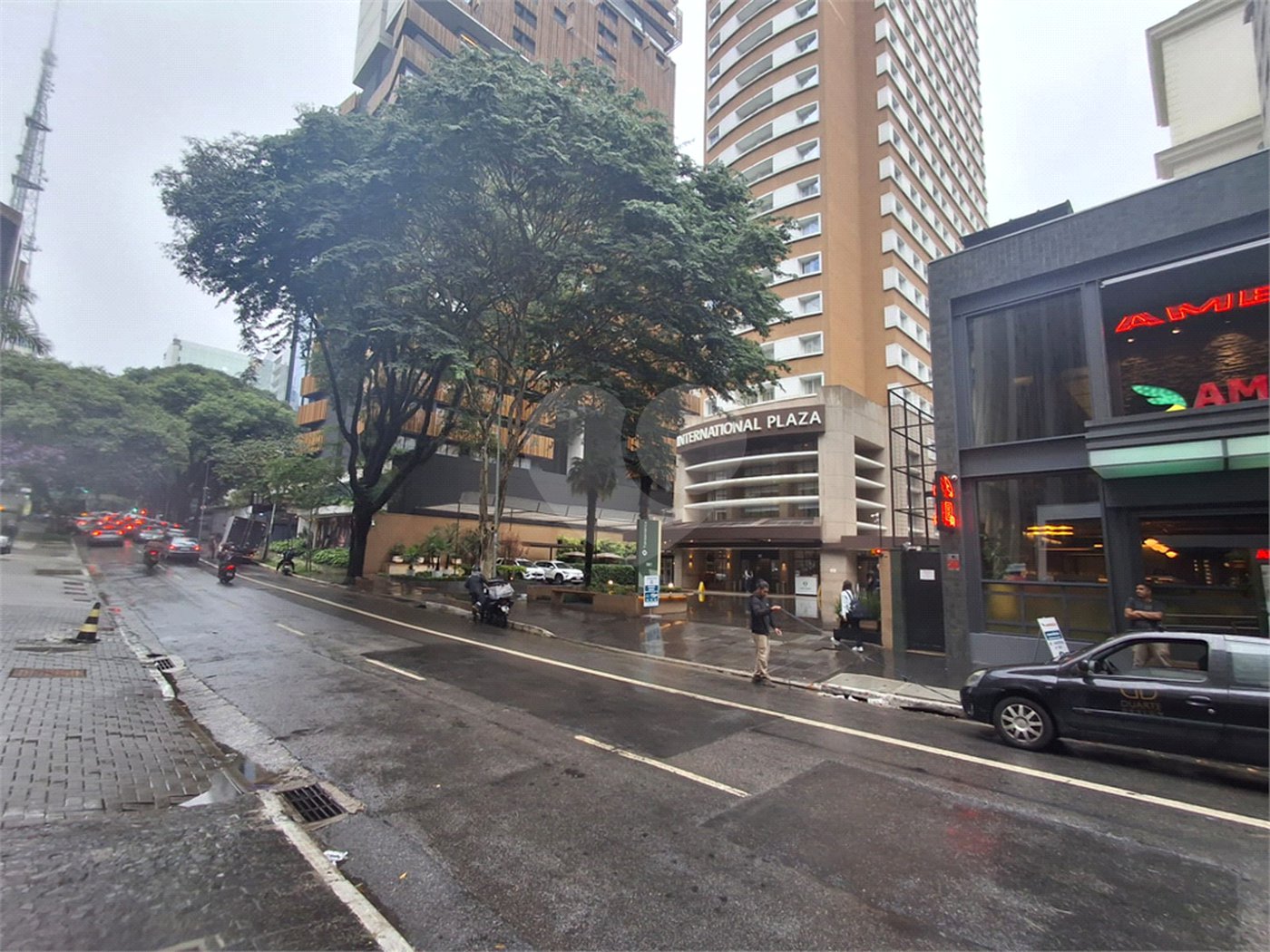 Apartamento à venda ou para alugar com 1 quarto em Cerqueira César, São Paulo, SP