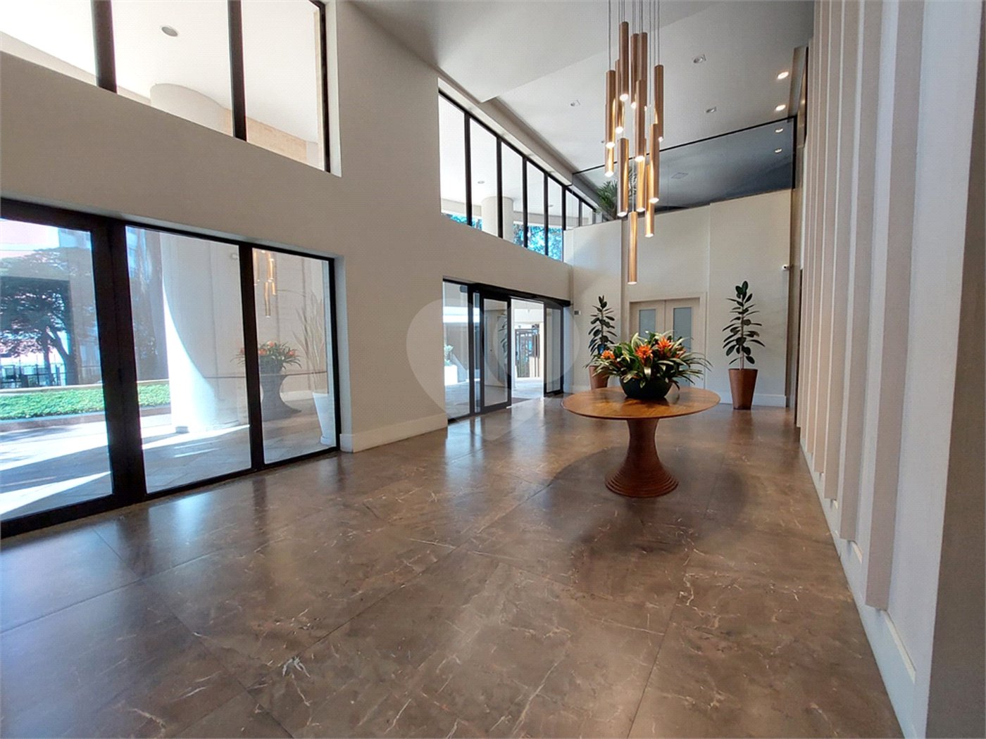 Apartamento à venda ou para alugar com 3 suítes em Perdizes, São Paulo, SP