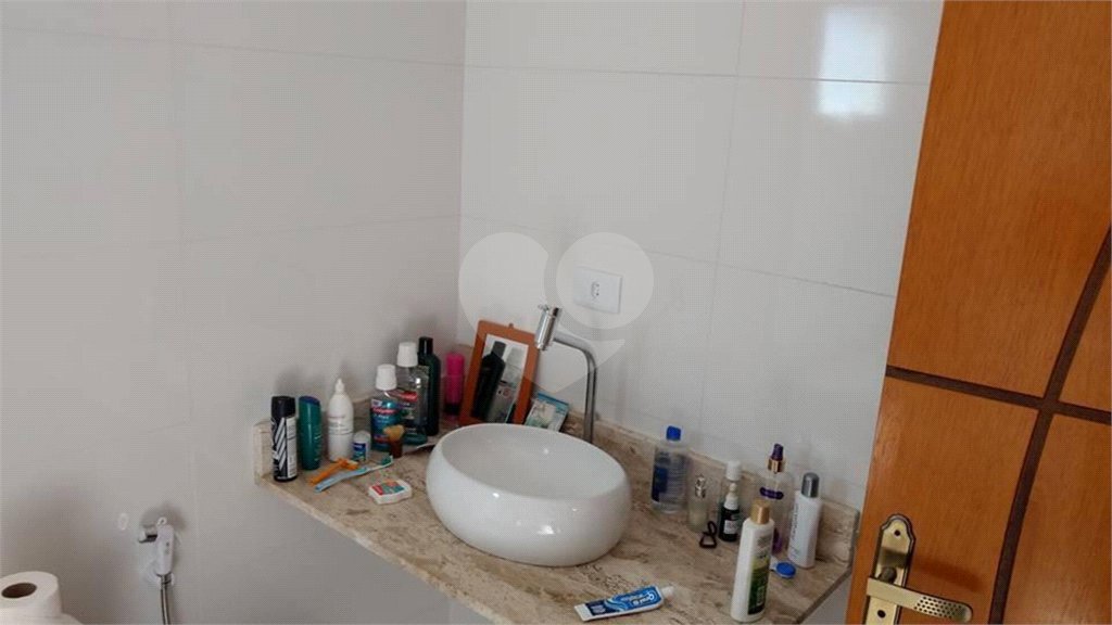 Sobrado à venda com 3 quartos, sendo 1 suíte, em Serra da Cantareira, Mairiporã, SP