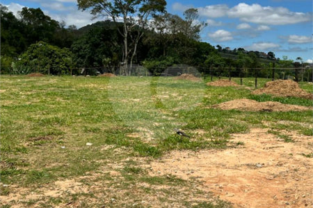 Casa à venda com 3 quartos, sendo 1 suíte, em Jardim Guaçu, São Roque, SP