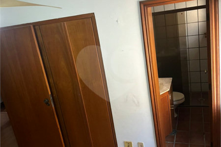 Apartamento à venda com 4 suítes em Vila Uberabinha, São Paulo, SP