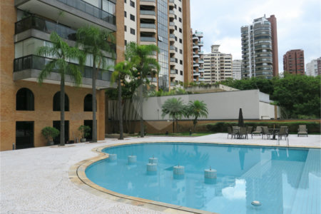 Apartamento à venda com 3 suítes em Vila Suzana, São Paulo, SP