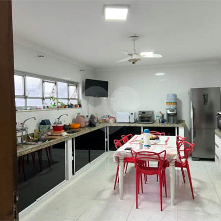 Sobrado à venda com 4 quartos, sendo 3 suítes,  em Água Fria, São Paulo, SP