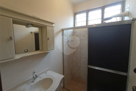 Casa à venda com 4 quartos, sendo 3 suítes,  no Centro, Itapetininga, SP