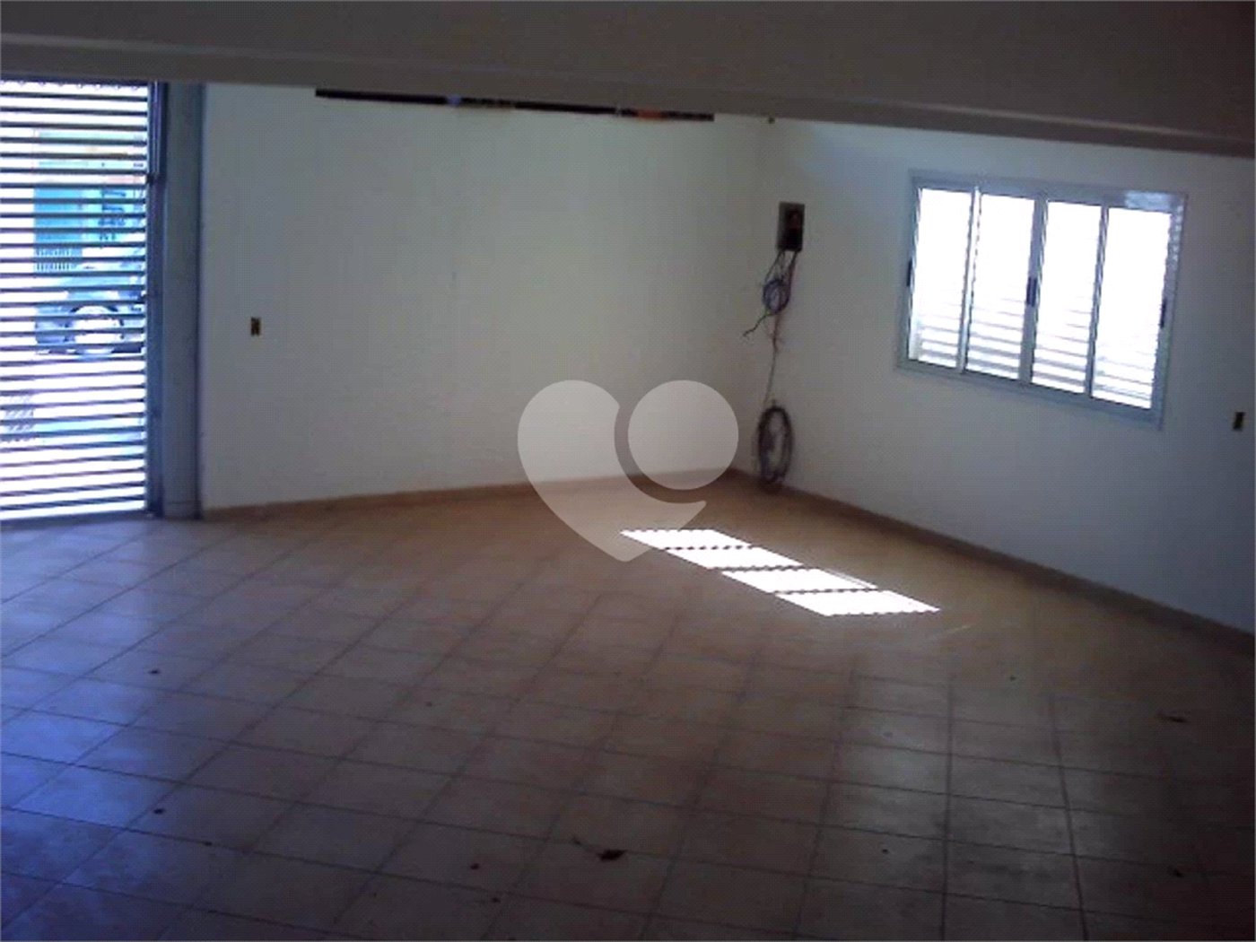 Sobrado à venda com 3 quartos, sendo 1 suíte, em Tremembé, São Paulo, SP