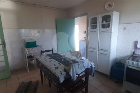 Casa à venda com 4 quartos em Vila Nova, Três Lagoas, MS