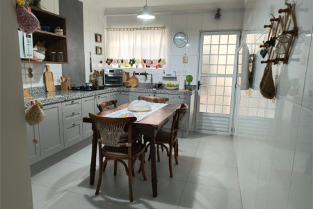 Sobrado à venda com 3 quartos, sendo 1 suíte,  em Rudge Ramos, São Bernardo do Campo, SP