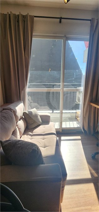 Apartamento à venda ou para alugar com 1 suíte em República, São Paulo, SP
