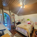 Sobrado à venda com 4 quartos, sendo 2 suítes, em Interlagos, São Paulo, SP