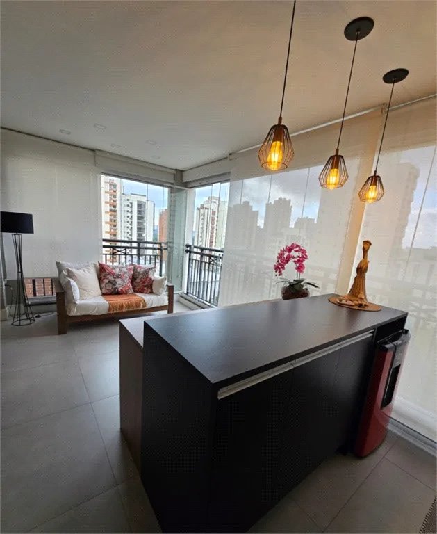 Apartamento à venda com 3 quartos, sendo 1 suíte, em Vila Suzana, São Paulo, SP