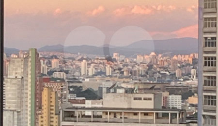 Apartamento à venda com 2 quartos, sendo 1 suíte,  em Santa Efigênia, São Paulo, SP