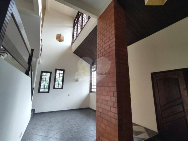 Casa à venda com 3 quartos, sendo 1 suíte,  em Serra da Cantareira, Mairiporã, SP
