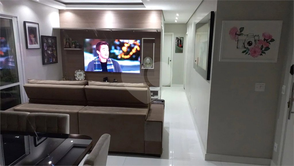 Apartamento à venda com 3 quartos, sendo 1 suíte, em Jardim Adhemar de Barros, São Paulo, SP