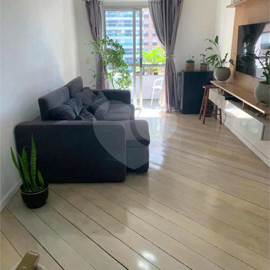 Apartamento à venda com 3 quartos, sendo 1 suíte, em Perdizes, São Paulo, SP