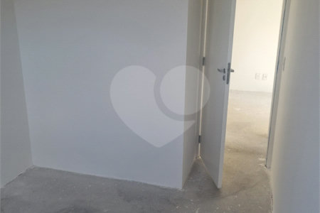 Apartamento à venda com 2 quartos em Vila Mazzei, São Paulo, SP