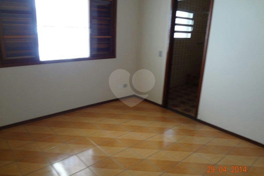 Casa Térrea à venda com 3 quartos, sendo 1 suíte, em Vila Nova Mazzei, São Paulo, SP