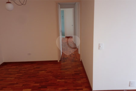 Apartamento para alugar com 3 quartos, sendo 1 suíte, em Vila Cordeiro, São Paulo, SP