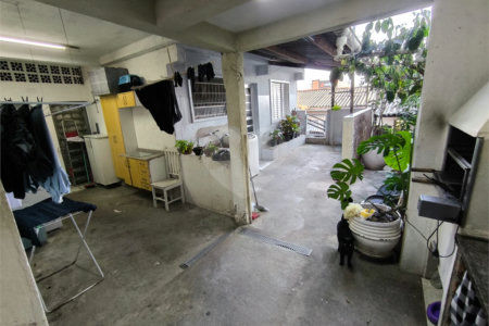 Casa à venda com 3 quartos, sendo 1 suíte, em Umarizal, São Paulo, SP