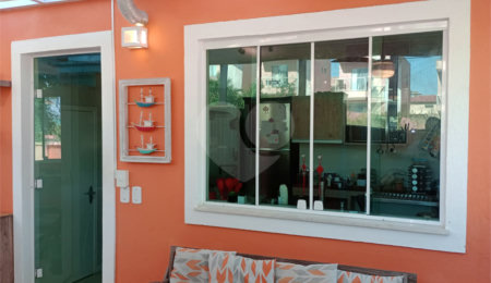 Casa em condomínio à venda com 4 quartos, sendo 1 suíte,  em Rasa, Armação dos Búzios, RJ