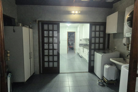 Casa à venda com 4 quartos, sendo 3 suítes,  em Planalto Paulista, São Paulo, SP