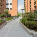 Apartamento para alugar com 5 quartos, sendo 3 suítes, em Alto de Pinheiros, São Paulo, SP