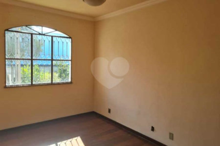 Casa à venda com 2 quartos, sendo 1 suíte, em Campo Grande, Rio de Janeiro, RJ