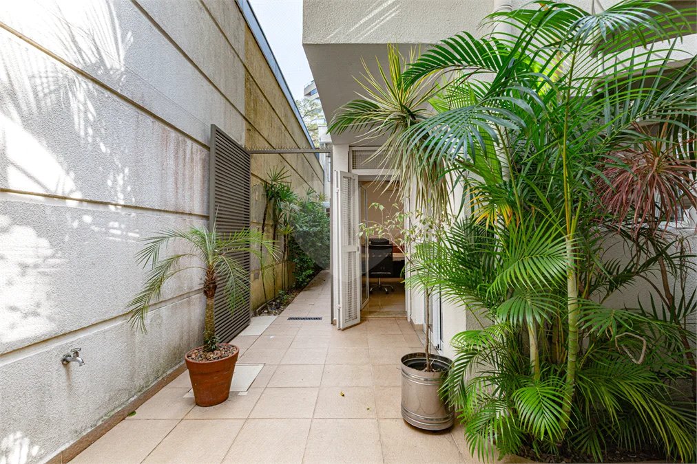 Casa comercial com 172m² , 1 vaga de garagem , à venda no bairro das Perdizes.
