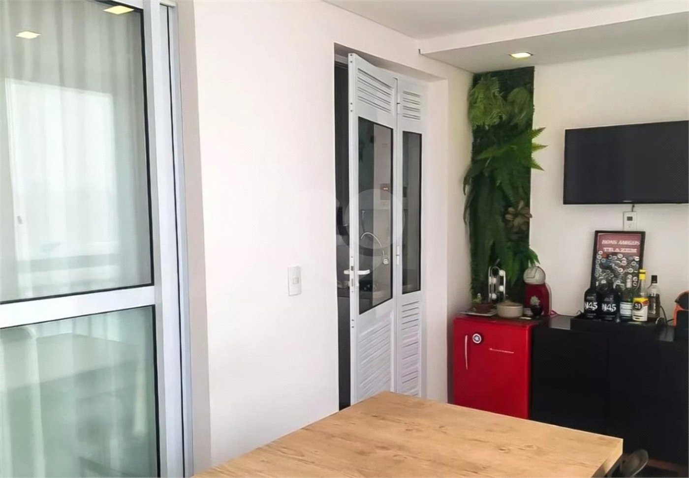 Apartamento à venda com 2 quartos, sendo 1 suíte,  em Vila Maria Alta, São Paulo, SP