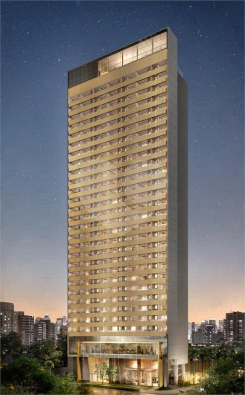 Apartamento à venda com 3 suítes em Moema, São Paulo, SP