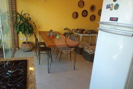 Casa à venda com 3 quartos, sendo 1 suíte,  em Vila Monumento, São Paulo, SP