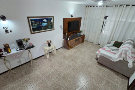 Casa à venda com 3 quartos, sendo 1 suíte, em Vila Maria Eugenia, São Paulo, SP